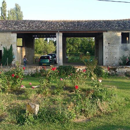 Chambres D'Hotes Entre Niort Et Marais Poitevin Bessines Zewnętrze zdjęcie