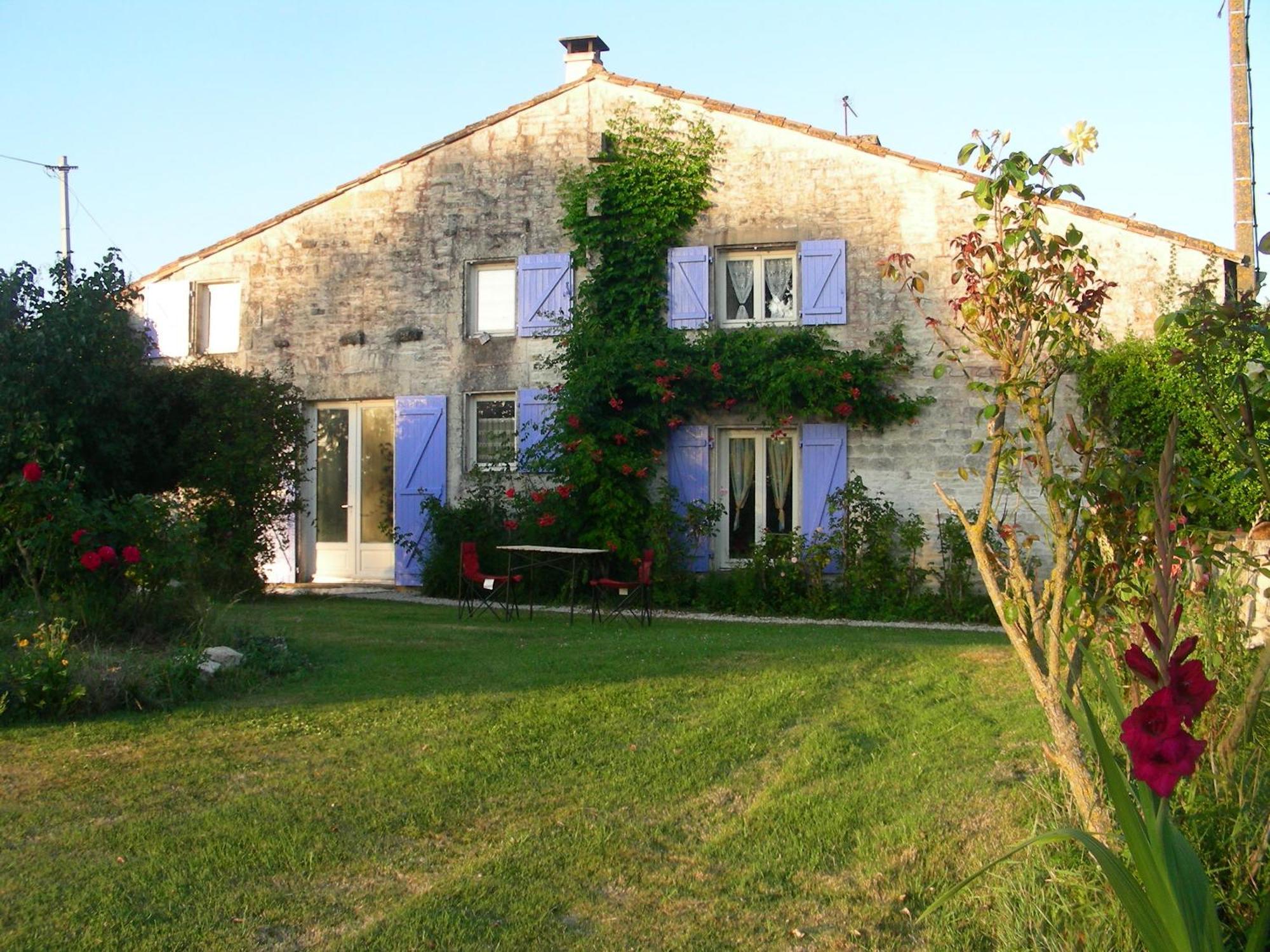 Chambres D'Hotes Entre Niort Et Marais Poitevin Bessines Zewnętrze zdjęcie